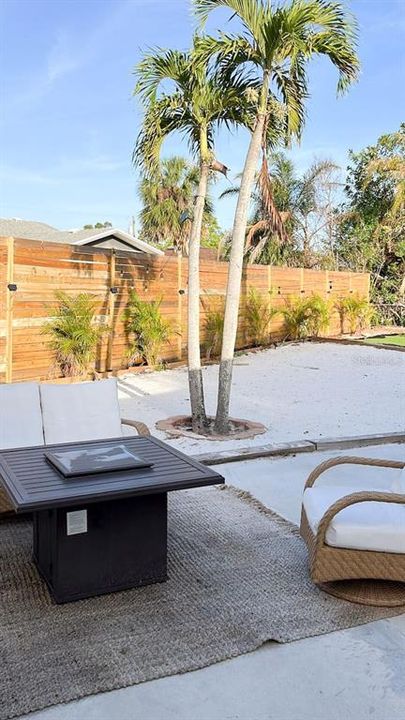 For Sale: $1,169,000 (4 beds, 4 baths, 3497 Square Feet)