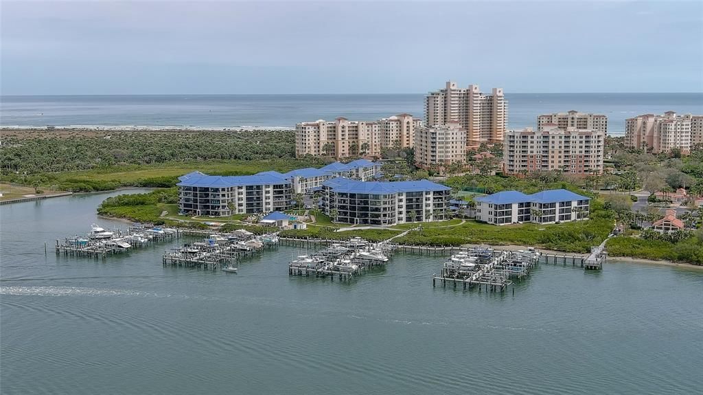 For Sale: $450,000 (2 beds, 2 baths, 1158 Square Feet)