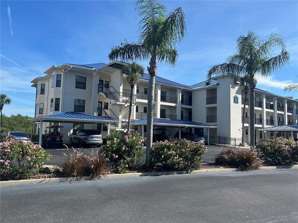 For Sale: $450,000 (2 beds, 2 baths, 1158 Square Feet)