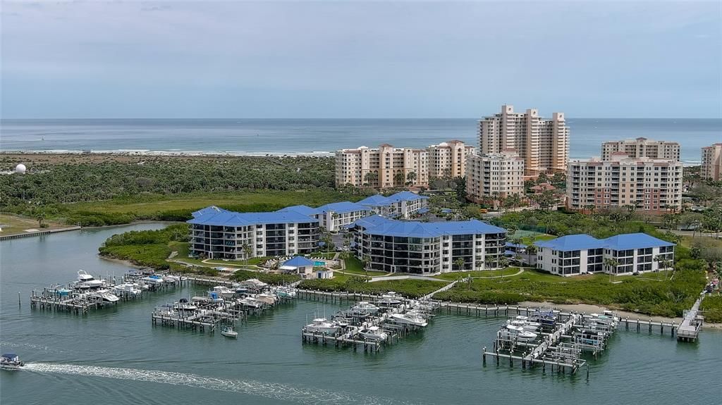 For Sale: $450,000 (2 beds, 2 baths, 1158 Square Feet)