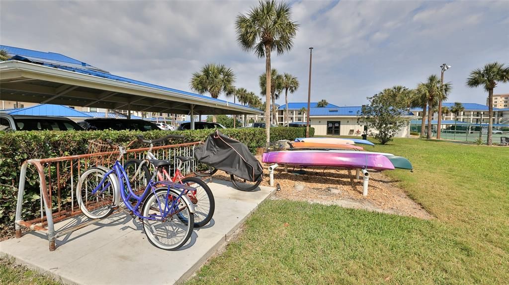 For Sale: $450,000 (2 beds, 2 baths, 1158 Square Feet)