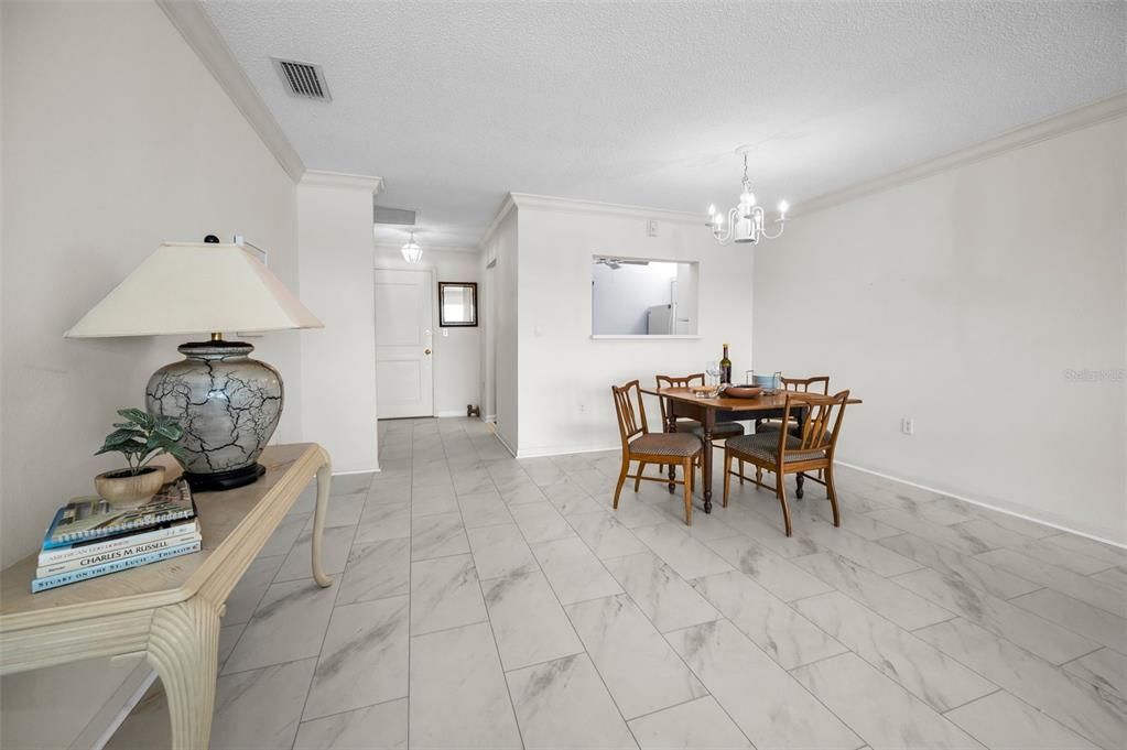 For Sale: $434,900 (2 beds, 2 baths, 1440 Square Feet)