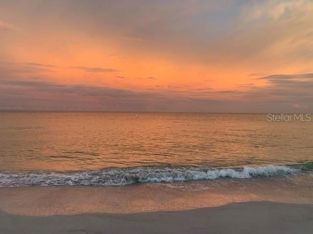 For Sale: $434,900 (2 beds, 2 baths, 1440 Square Feet)