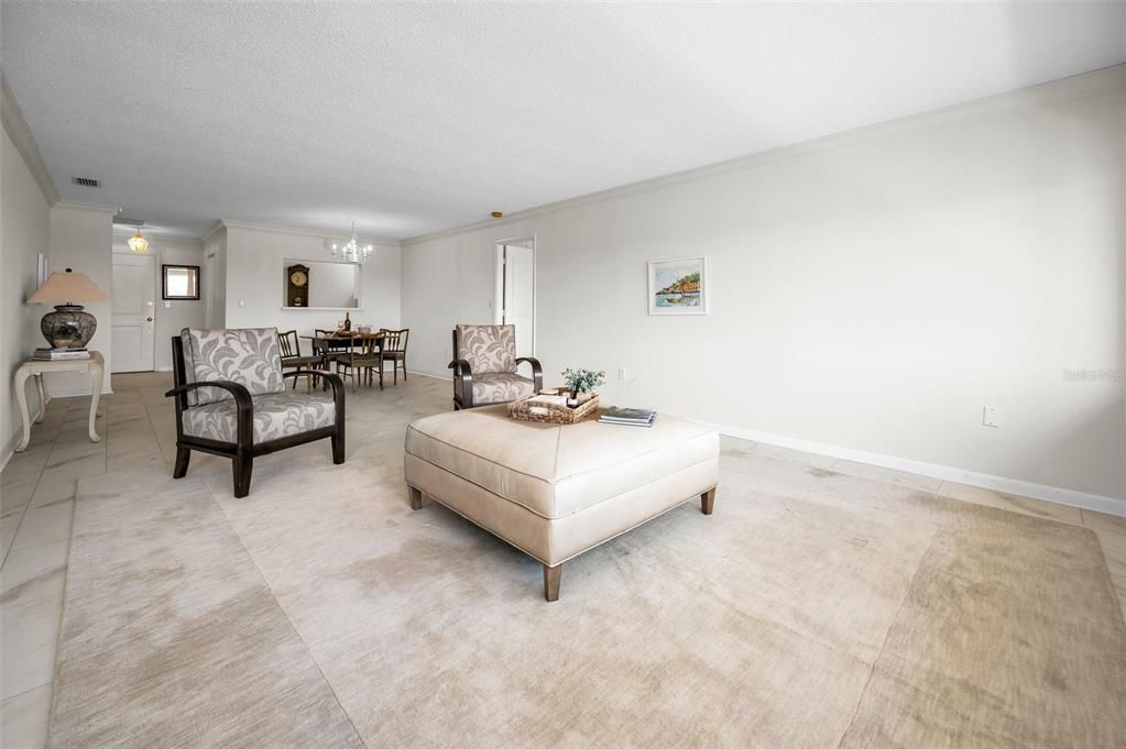 For Sale: $434,900 (2 beds, 2 baths, 1440 Square Feet)