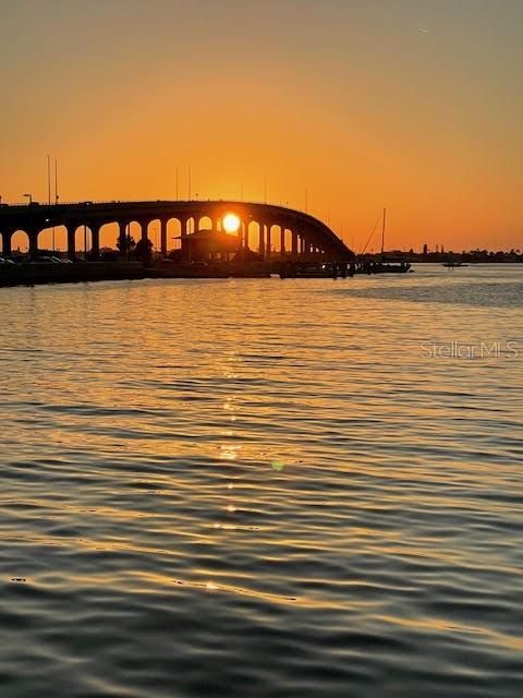 For Sale: $434,900 (2 beds, 2 baths, 1440 Square Feet)