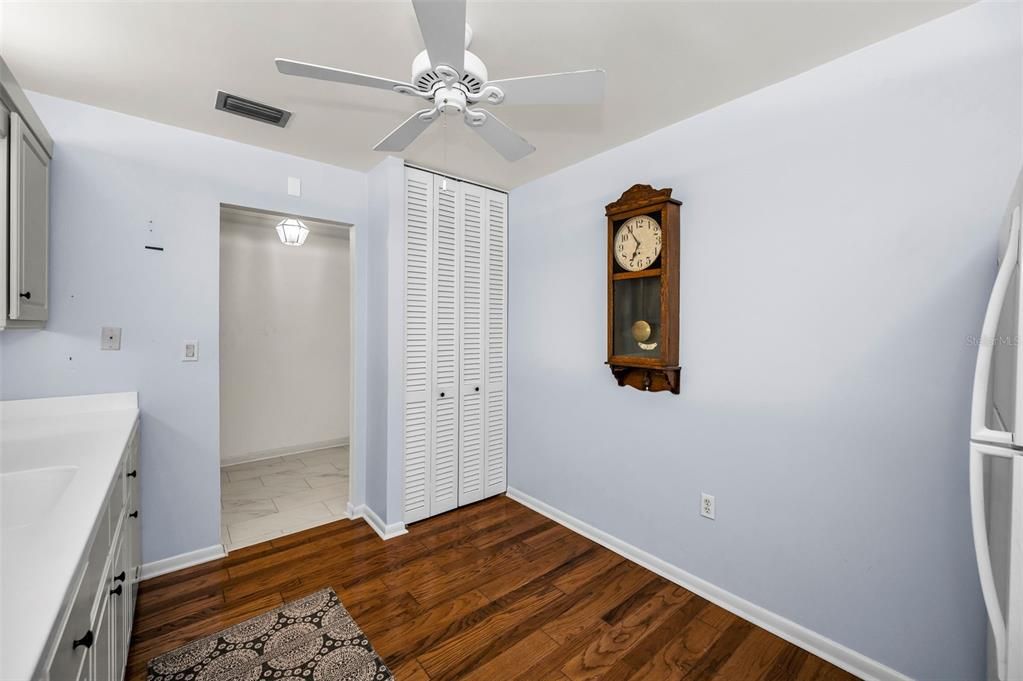 For Sale: $434,900 (2 beds, 2 baths, 1440 Square Feet)