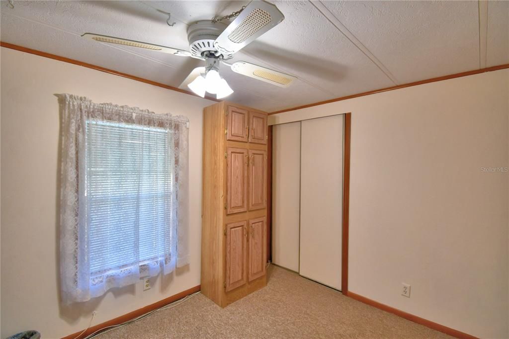 Под контрактом: $169,900 (3 спален, 2 ванн, 1456 Квадратных фут)