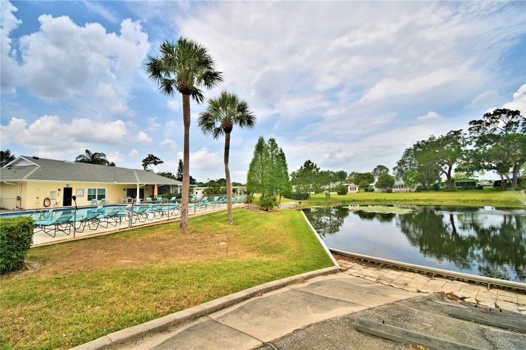 Под контрактом: $169,900 (3 спален, 2 ванн, 1456 Квадратных фут)