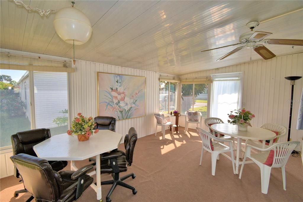 Под контрактом: $169,900 (3 спален, 2 ванн, 1456 Квадратных фут)