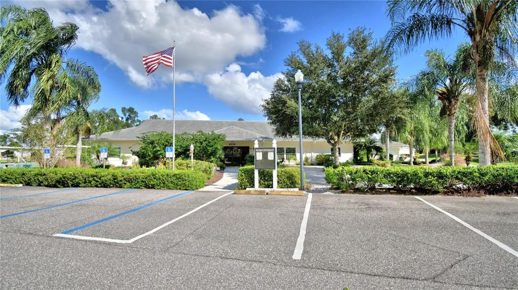 Под контрактом: $169,900 (3 спален, 2 ванн, 1456 Квадратных фут)