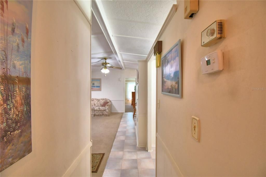 Под контрактом: $169,900 (3 спален, 2 ванн, 1456 Квадратных фут)