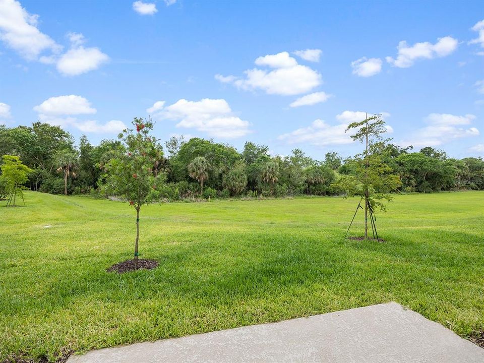 For Rent: $2,400 (3 beds, 2 baths, 1417 Square Feet)