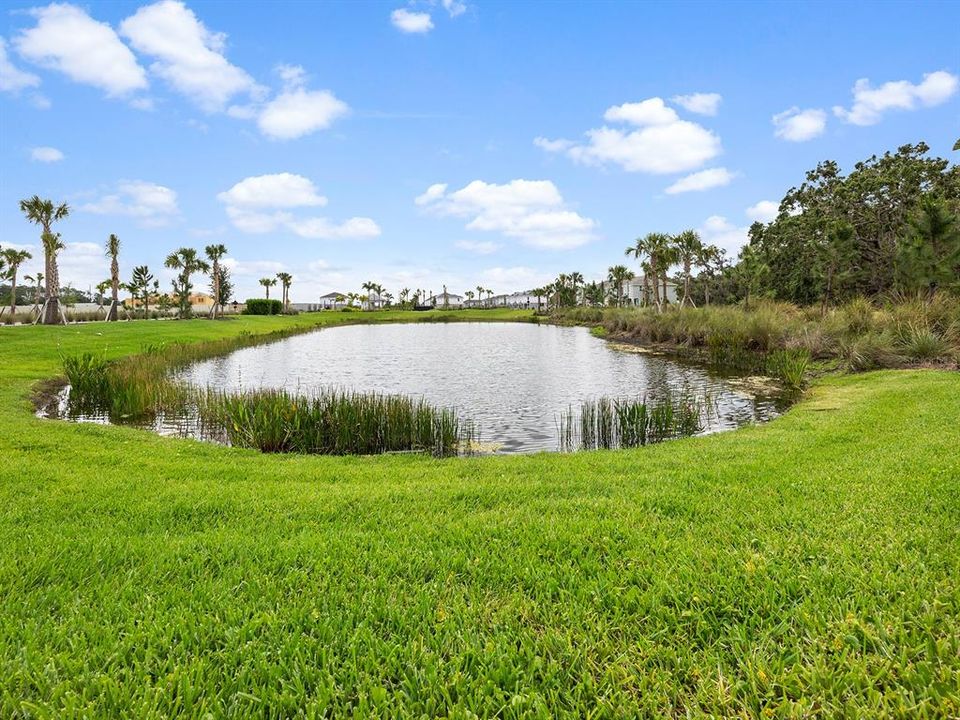 For Rent: $2,400 (3 beds, 2 baths, 1417 Square Feet)