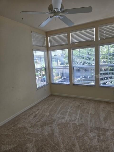 Active With Contract: $1,895 (3 beds, 2 baths, 1282 Square Feet)