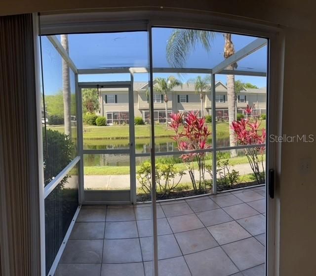 Active With Contract: $1,895 (3 beds, 2 baths, 1282 Square Feet)