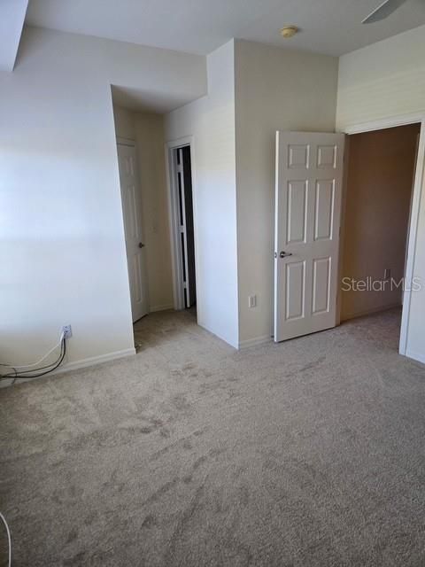 Active With Contract: $1,895 (3 beds, 2 baths, 1282 Square Feet)