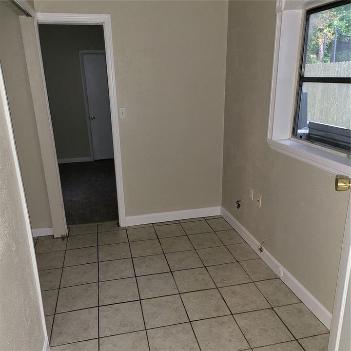 Active With Contract: $249,000 (4 beds, 1 baths, 1644 Square Feet)