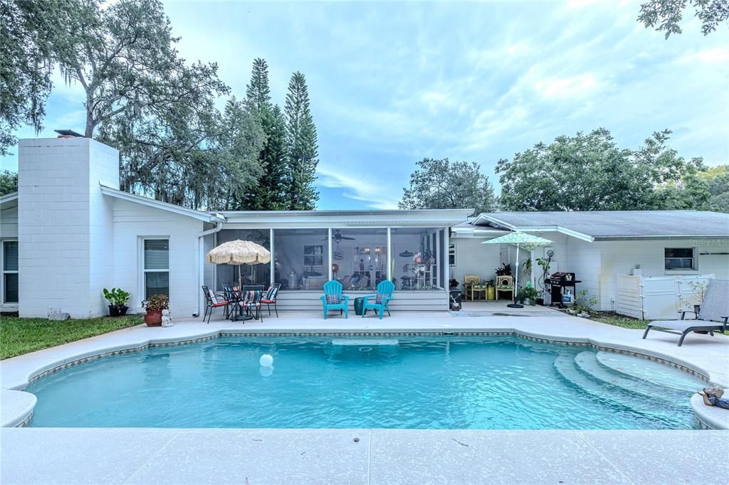 待售: $458,500 (2 贝兹, 2 浴室, 1936 平方英尺)