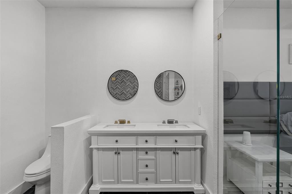 En Venta: $725,000 (4 camas, 3 baños, 2752 Pies cuadrados)