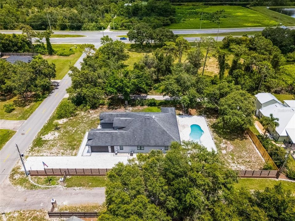 En Venta: $725,000 (4 camas, 3 baños, 2752 Pies cuadrados)