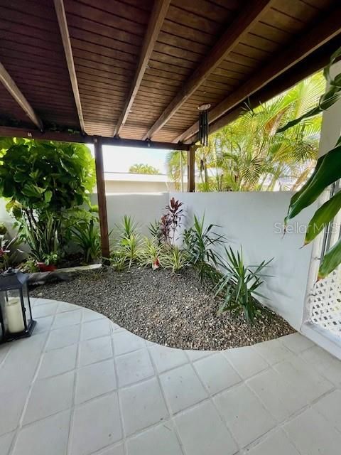 For Rent: $3,800 (3 beds, 3 baths, 1807 Square Feet)