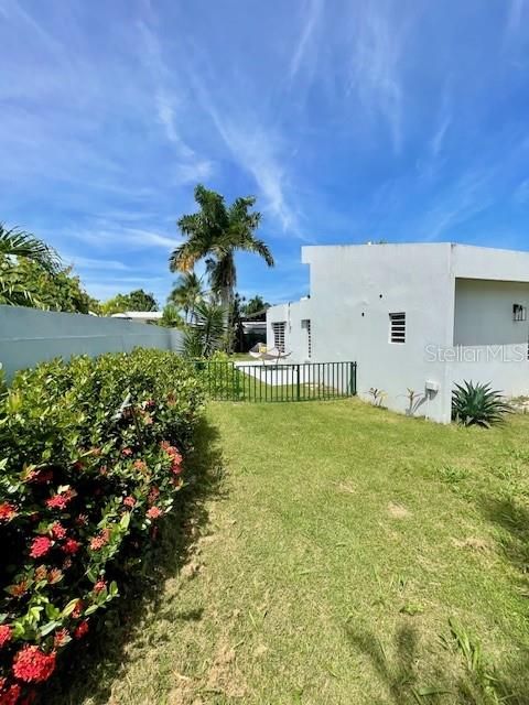 For Rent: $3,800 (3 beds, 3 baths, 1807 Square Feet)