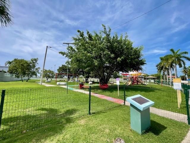 For Rent: $3,800 (3 beds, 3 baths, 1807 Square Feet)