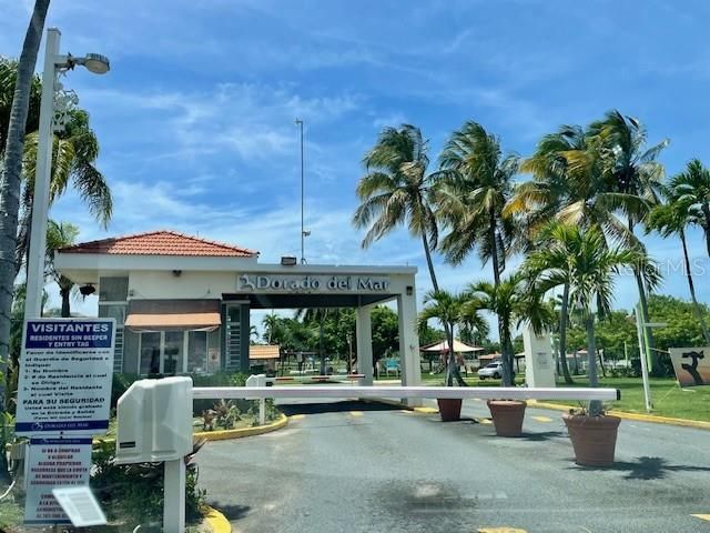 For Rent: $3,800 (3 beds, 3 baths, 1807 Square Feet)