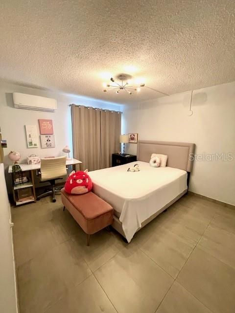 For Rent: $3,800 (3 beds, 3 baths, 1807 Square Feet)