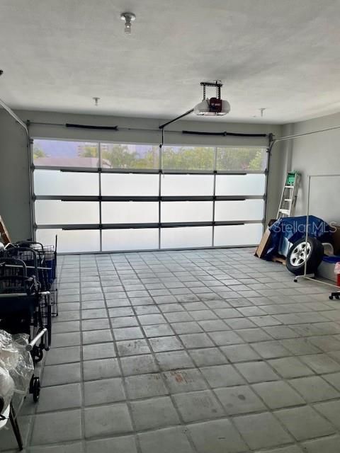 For Rent: $3,800 (3 beds, 3 baths, 1807 Square Feet)