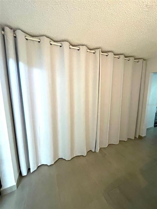 For Rent: $3,800 (3 beds, 3 baths, 1807 Square Feet)