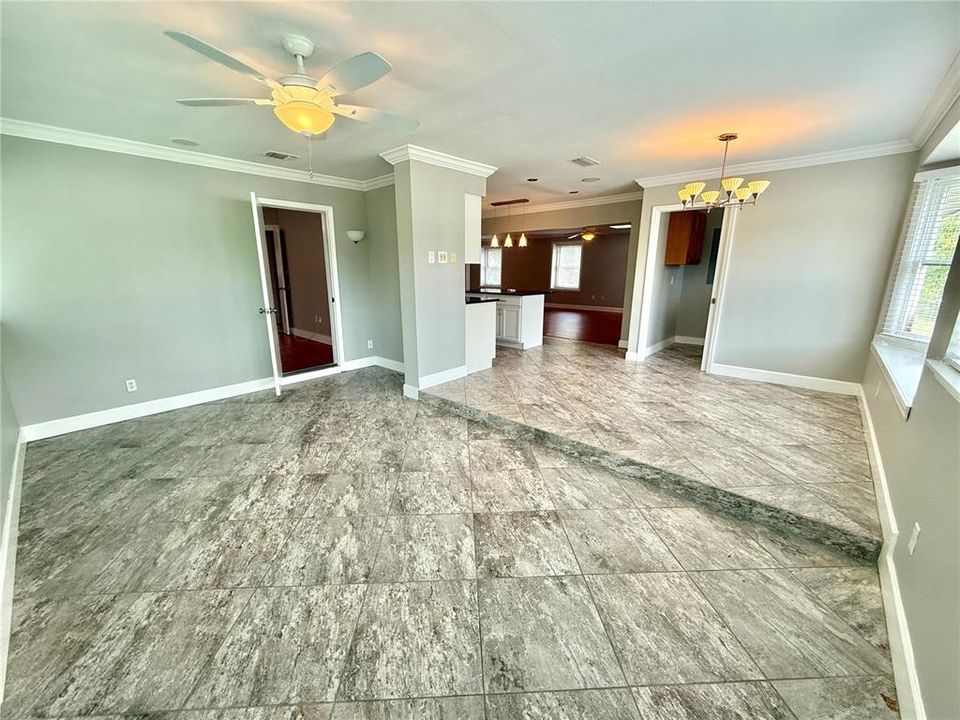 For Sale: $799,000 (5 beds, 0 baths, 2916 Square Feet)