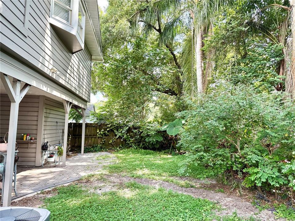 For Sale: $799,000 (5 beds, 0 baths, 2916 Square Feet)