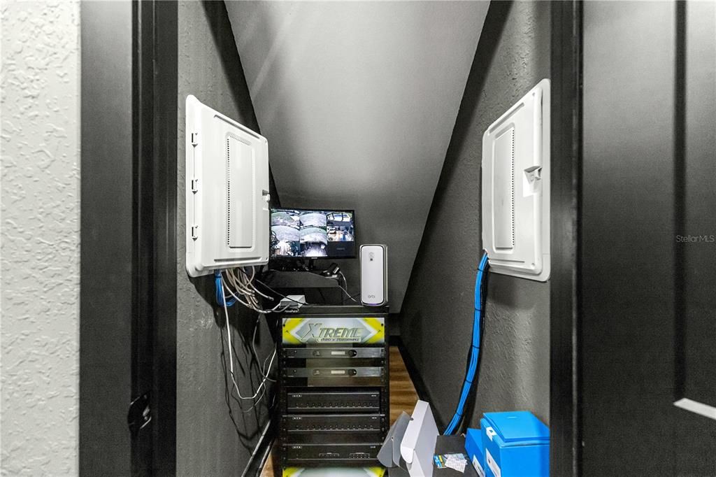 For Sale: $925,000 (4 beds, 3 baths, 2952 Square Feet)