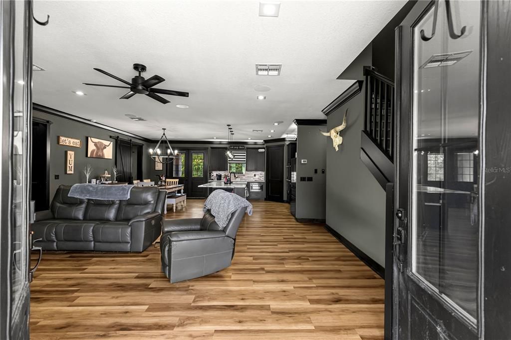 For Sale: $925,000 (4 beds, 3 baths, 2952 Square Feet)