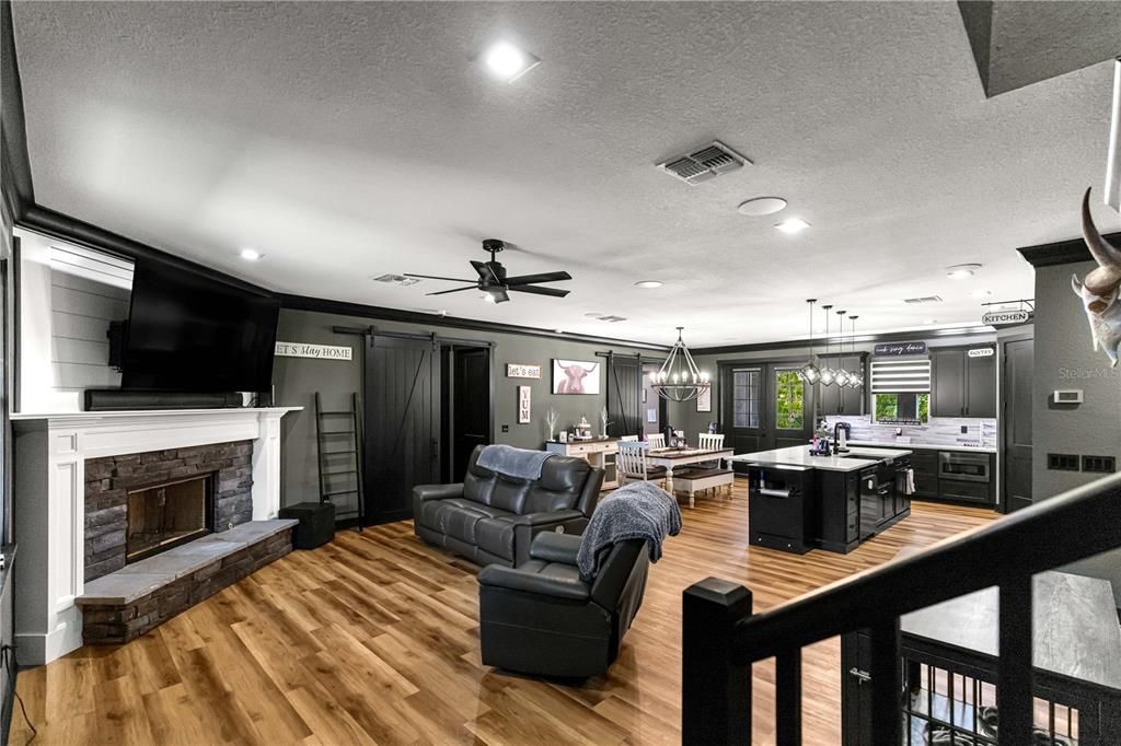 For Sale: $925,000 (4 beds, 3 baths, 2952 Square Feet)