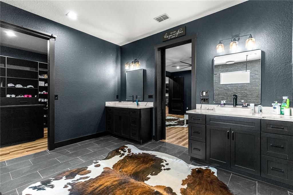 For Sale: $925,000 (4 beds, 3 baths, 2952 Square Feet)