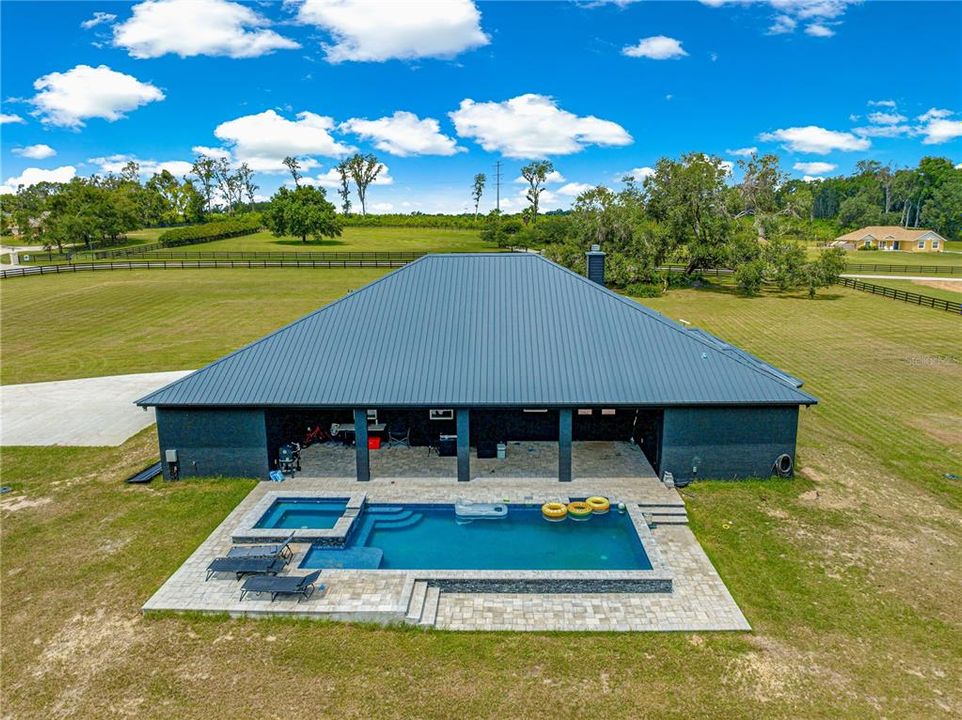 For Sale: $925,000 (4 beds, 3 baths, 2952 Square Feet)