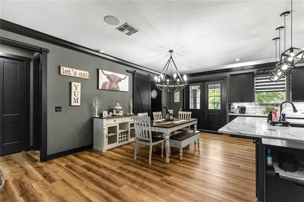 For Sale: $925,000 (4 beds, 3 baths, 2952 Square Feet)