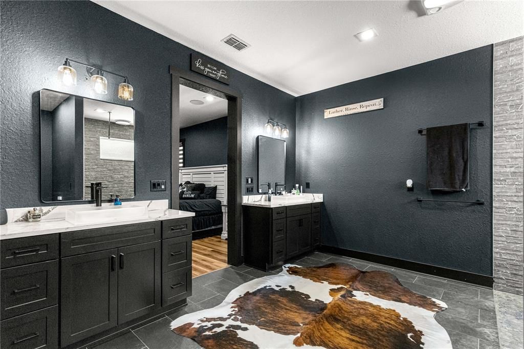 For Sale: $925,000 (4 beds, 3 baths, 2952 Square Feet)