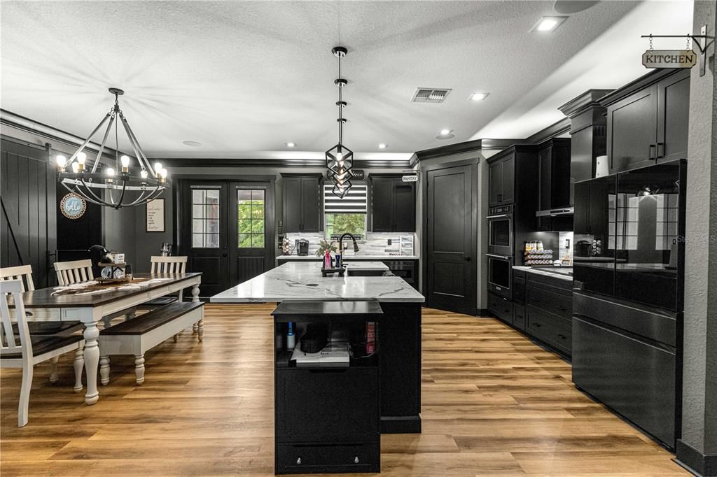 For Sale: $925,000 (4 beds, 3 baths, 2952 Square Feet)