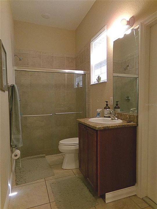 合同活跃: $524,900 (4 贝兹, 3 浴室, 2553 平方英尺)