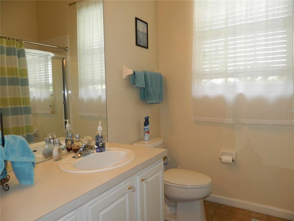 Active With Contract: $1,750 (3 beds, 2 baths, 1276 Square Feet)