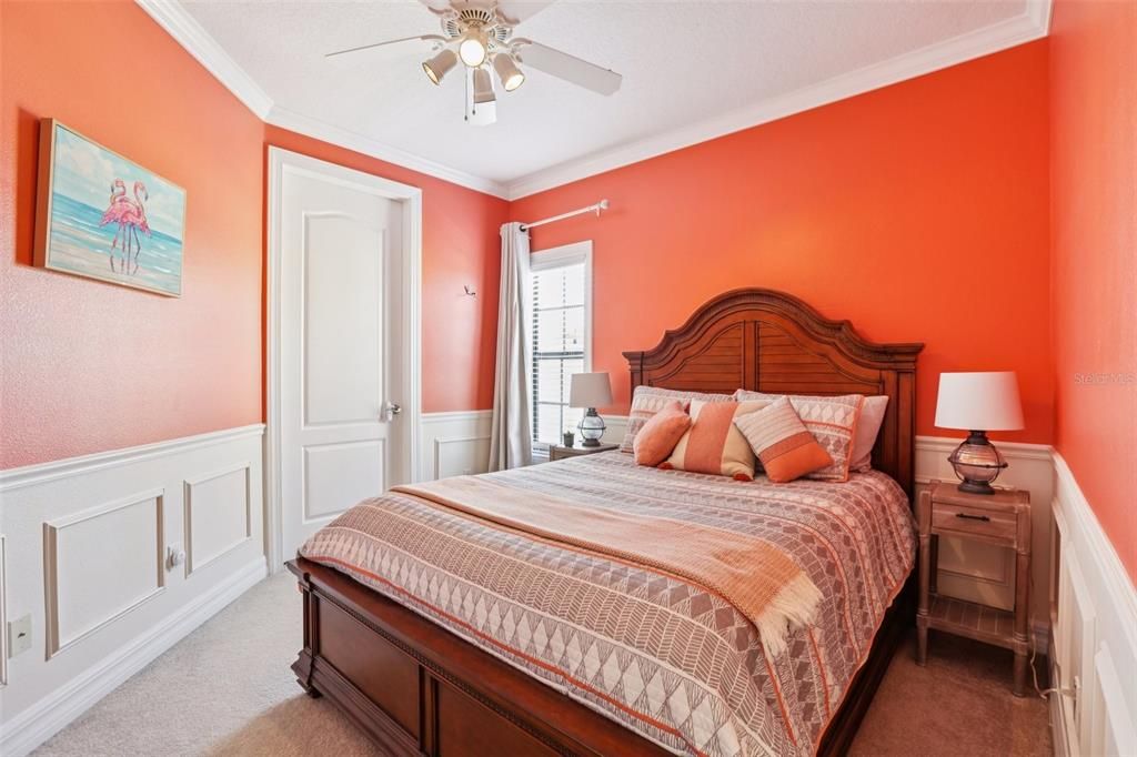 En Venta: $569,900 (3 camas, 2 baños, 2763 Pies cuadrados)