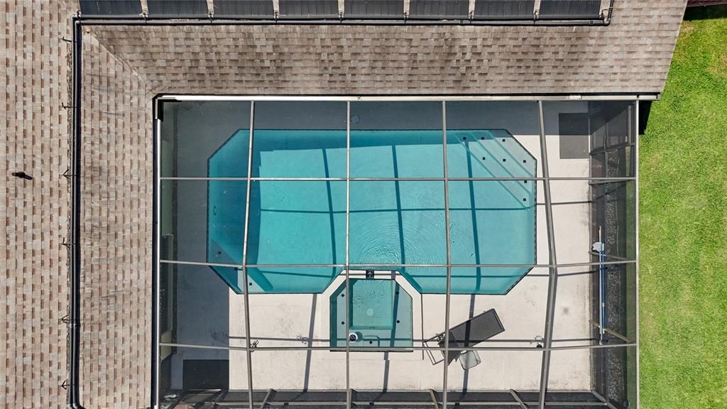 合同活跃: $659,000 (5 贝兹, 4 浴室, 2960 平方英尺)