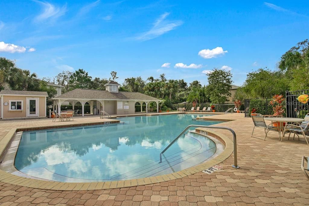 For Rent: $1,850 (2 beds, 2 baths, 1216 Square Feet)