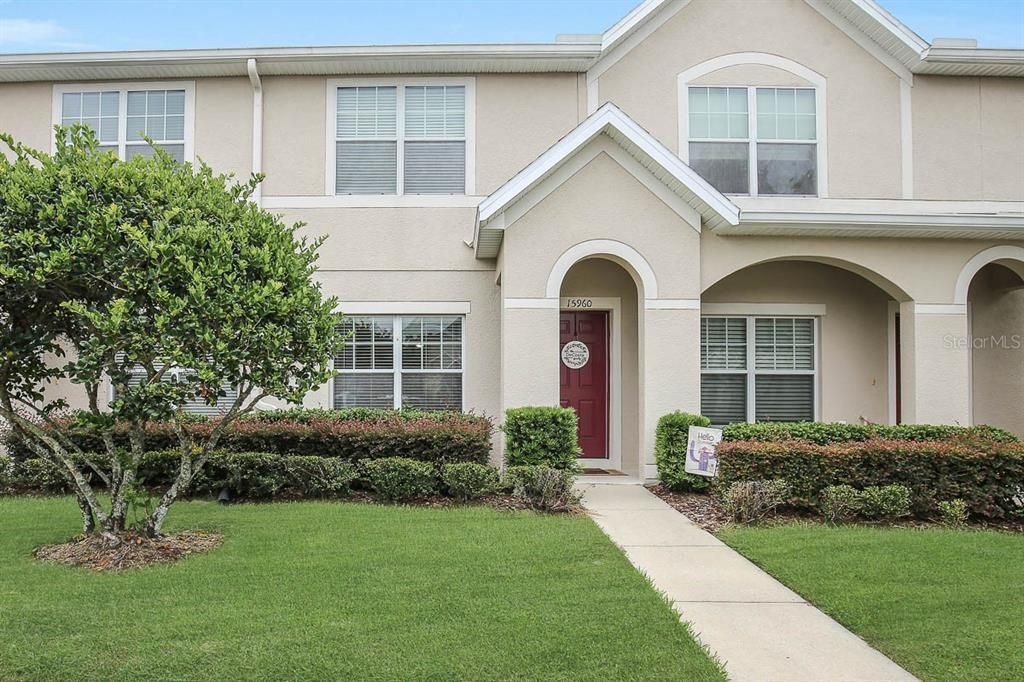 For Rent: $1,850 (2 beds, 2 baths, 1216 Square Feet)