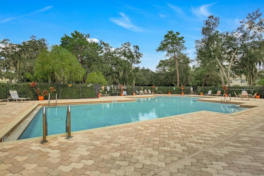 For Rent: $1,850 (2 beds, 2 baths, 1216 Square Feet)