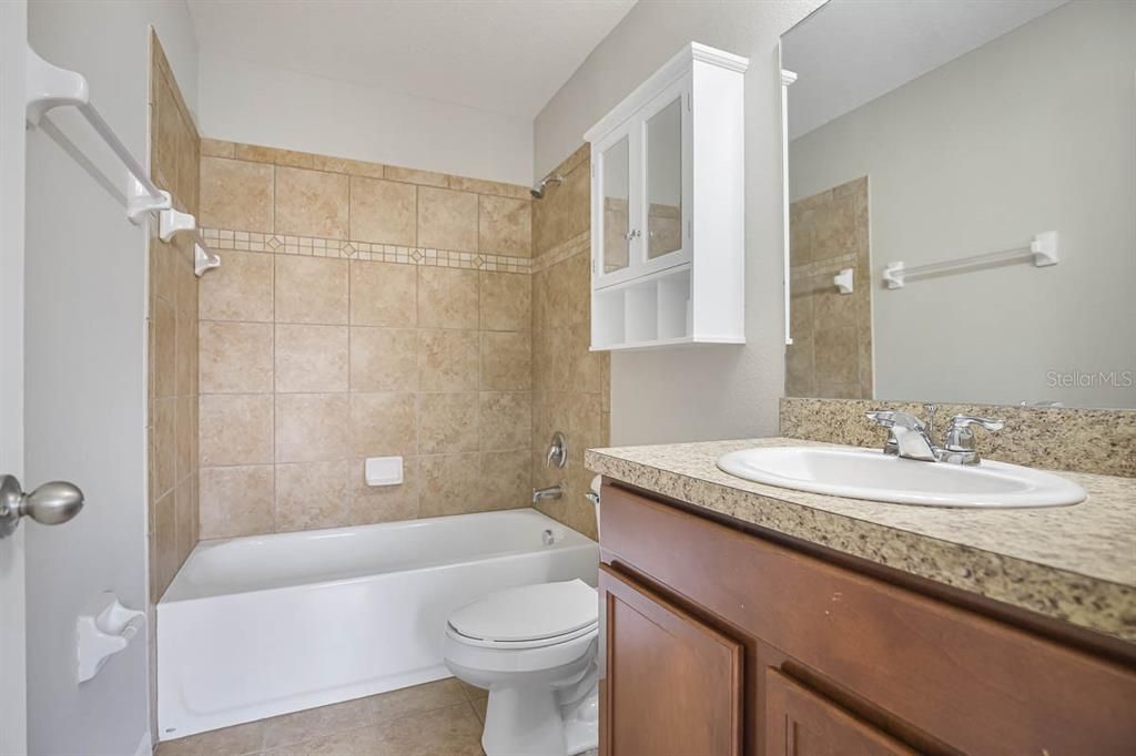 For Rent: $1,850 (2 beds, 2 baths, 1216 Square Feet)