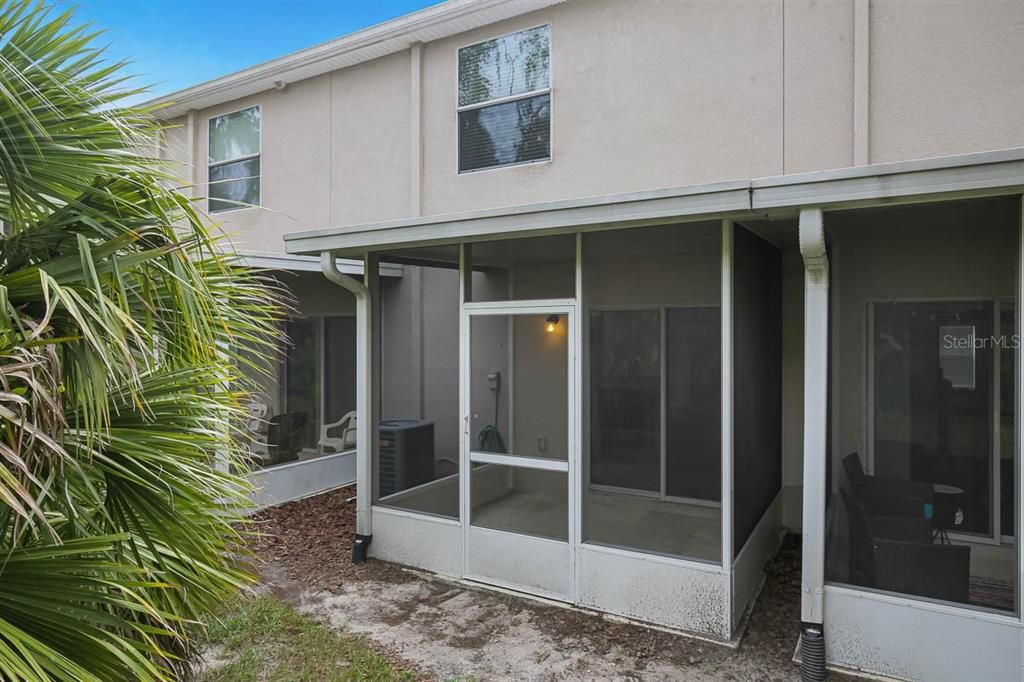 For Rent: $1,850 (2 beds, 2 baths, 1216 Square Feet)